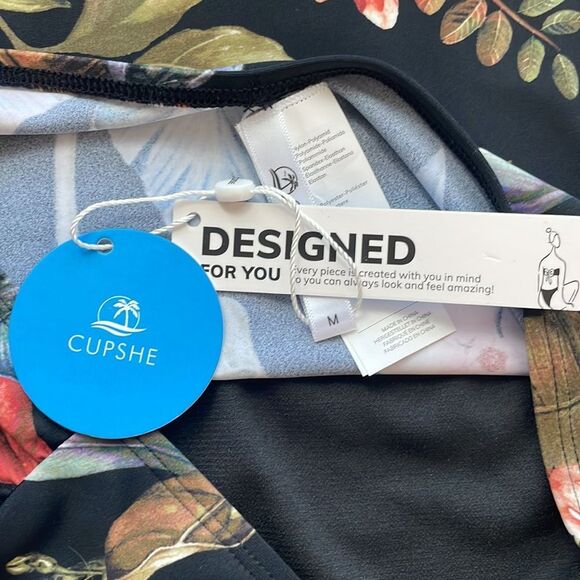 Cupshe Black Floral/ Tropical Print Swim Bikini Bottoms. Size Medium. NWT. - Picture 8 of 12